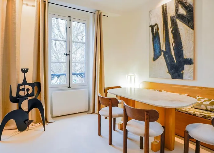 Refined Elegance In 公寓 巴黎