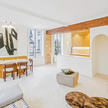 Refined Elegance In Paris