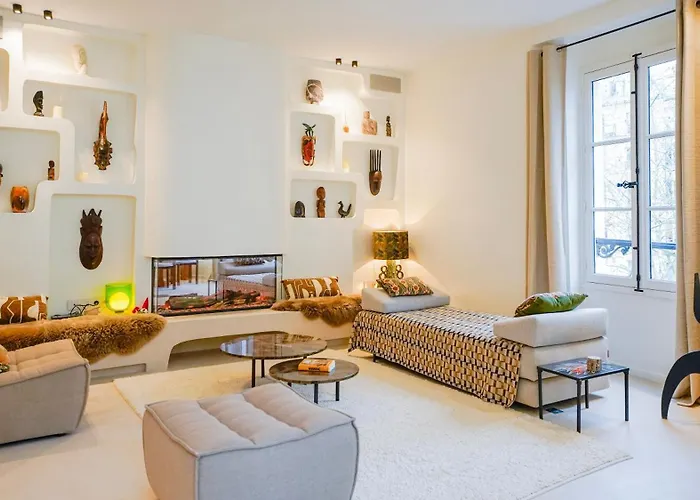 Διαμέρισμα Refined Elegance In