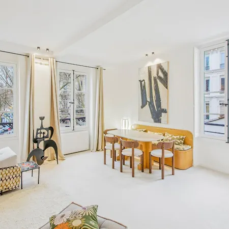 Apartman Refined Elegance In *