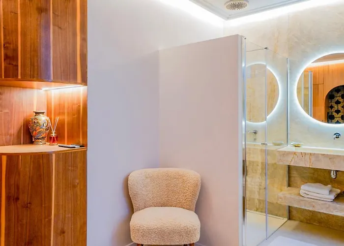 Refined Elegance In Párizs